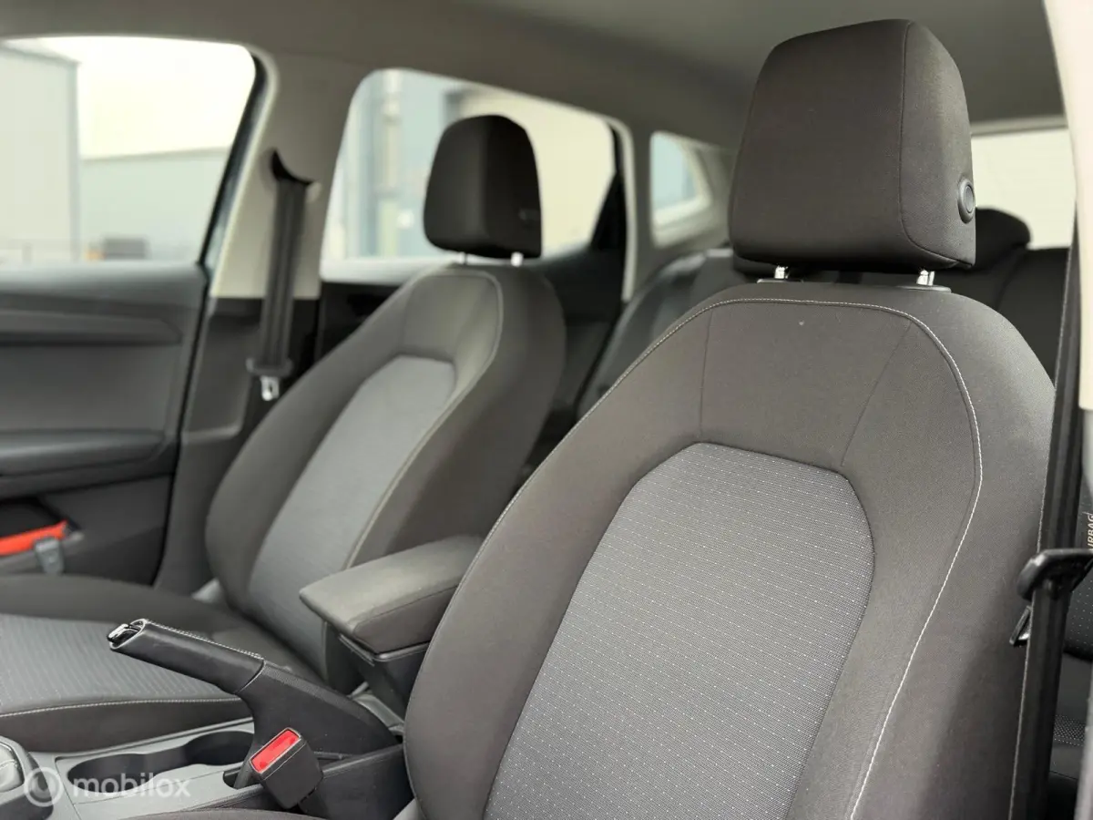 1.0 EcoTSI Style | NAP | Climate control | Nederlandse Auto | Donkergrijs Metallic | 2023