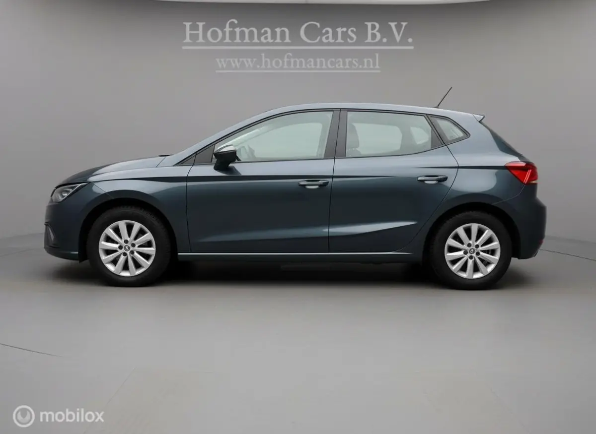 1.0 EcoTSI Style | NAP | Climate control | Nederlandse Auto | Donkergrijs Metallic | 2023