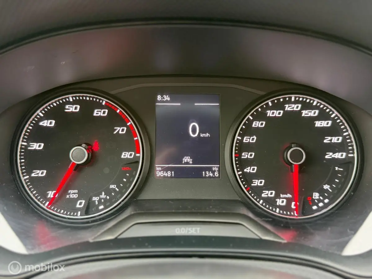 1.0 EcoTSI Style | NAP | Climate control | Nederlandse Auto | Donkergrijs Metallic | 2023