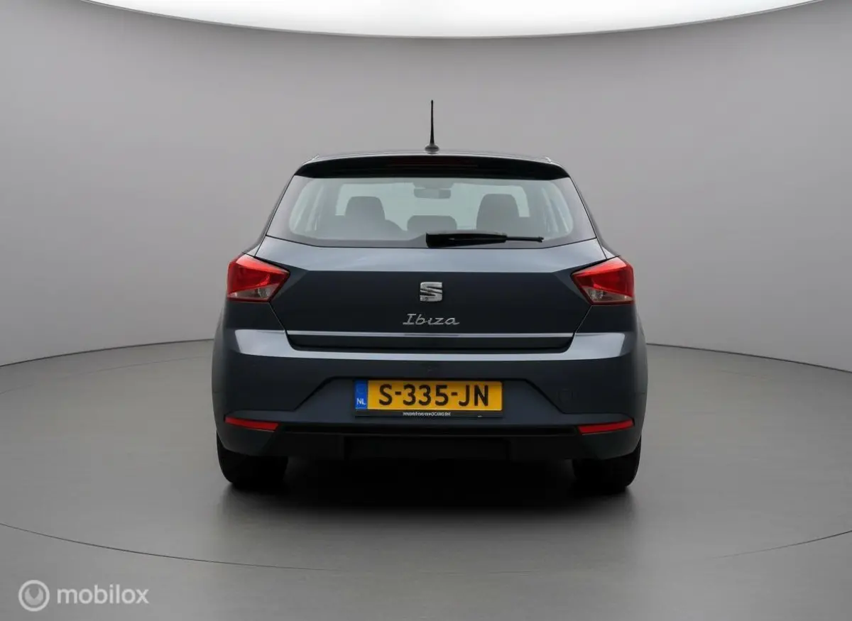 1.0 EcoTSI Style | NAP | Climate control | Nederlandse Auto | Donkergrijs Metallic | 2023