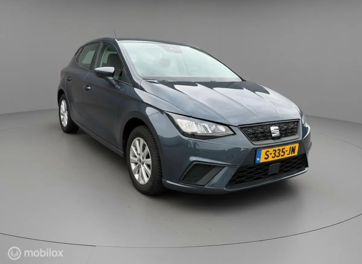1.0 EcoTSI Style | NAP | Climate control | Nederlandse Auto | Donkergrijs Metallic | 2023