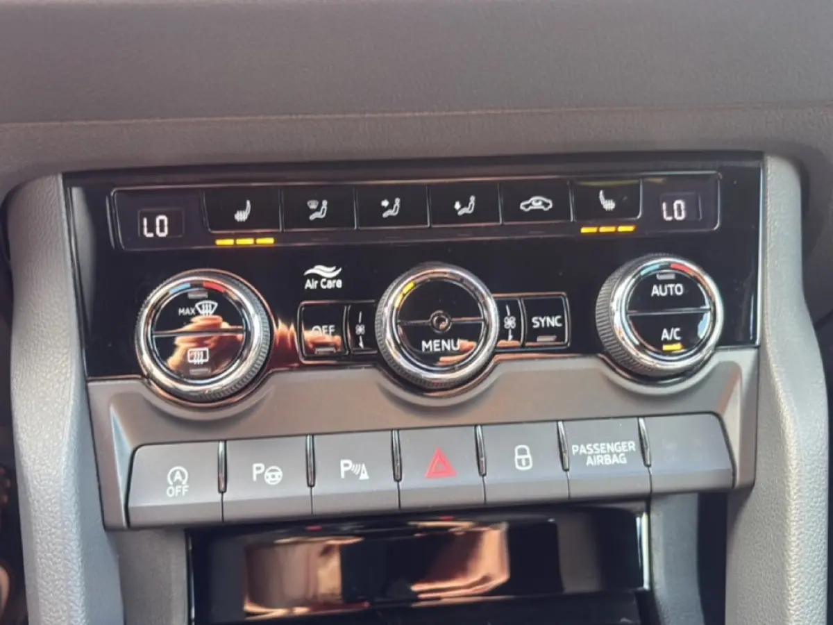 1.5 TSI DSG SPORTLINE TREKHAAK/CAMERA/ELEK-KLEP/ACC/DIG-DASH/STOELVERW