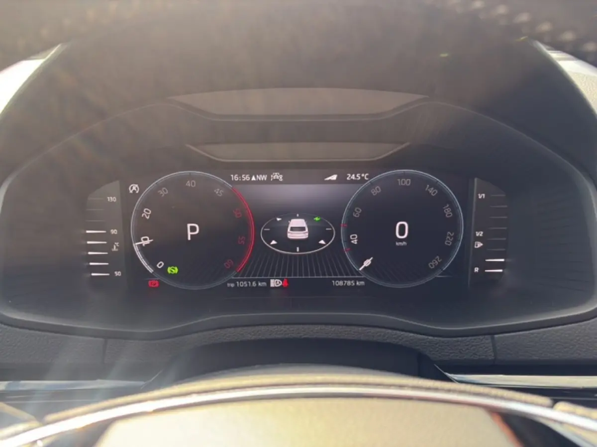 2.0 TDI DSG 4X4 SPORTLINE TREKHAAK/PANO-DAK/CAM/ELEK-KLEP/CRUISE/STOELVERW