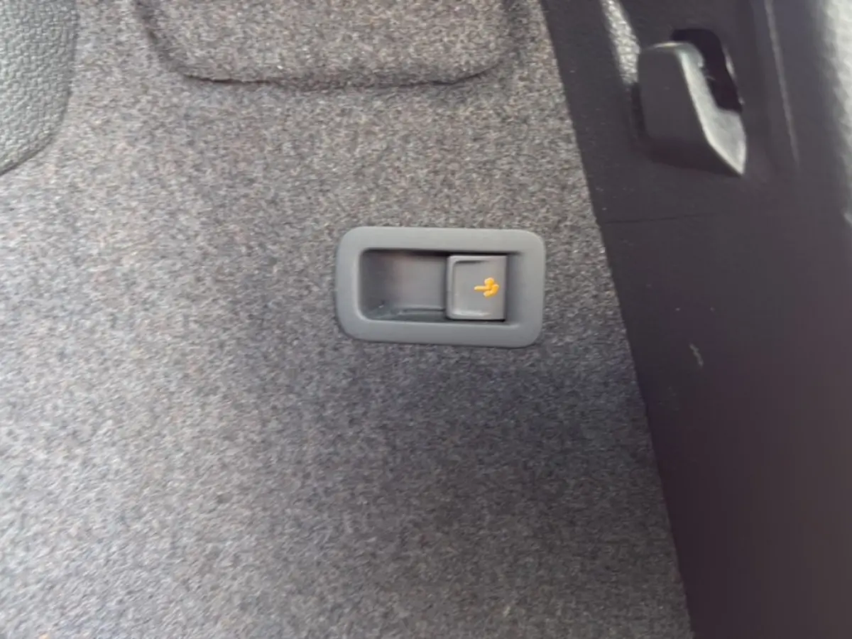 2.0 TDI DSG 4X4 SPORTLINE TREKHAAK/PANO-DAK/CAM/ELEK-KLEP/CRUISE/STOELVERW