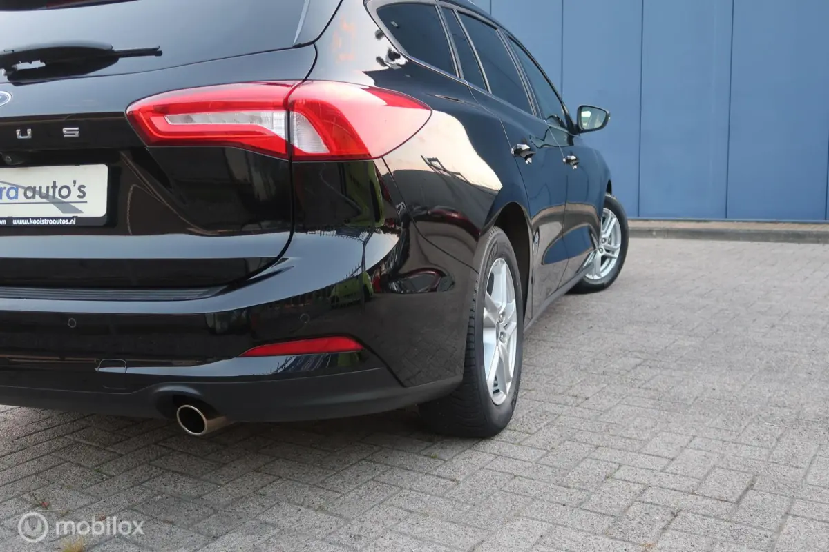1.0 EcoBoost EDITION EDITION CARPLAY, NAVI, CRUISECONTROL