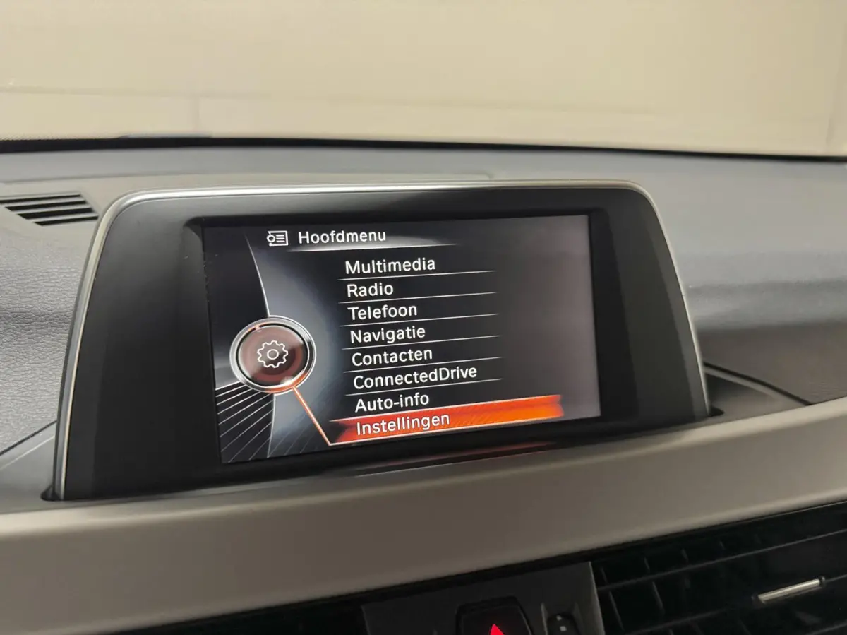 sDrive18i High Executive Leer Navi Cruise Trekh. NAP