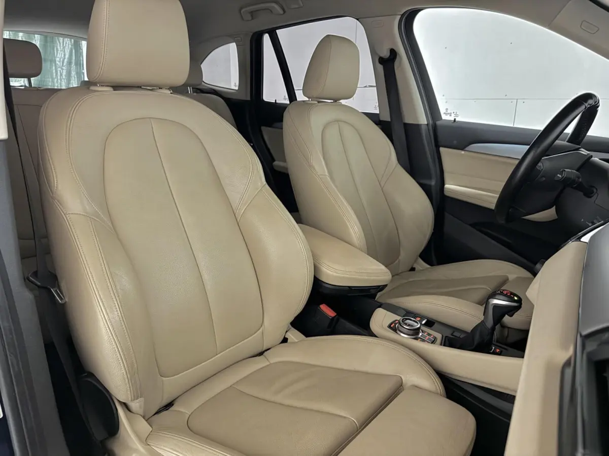 sDrive18i High Executive Leer Navi Cruise Trekh. NAP
