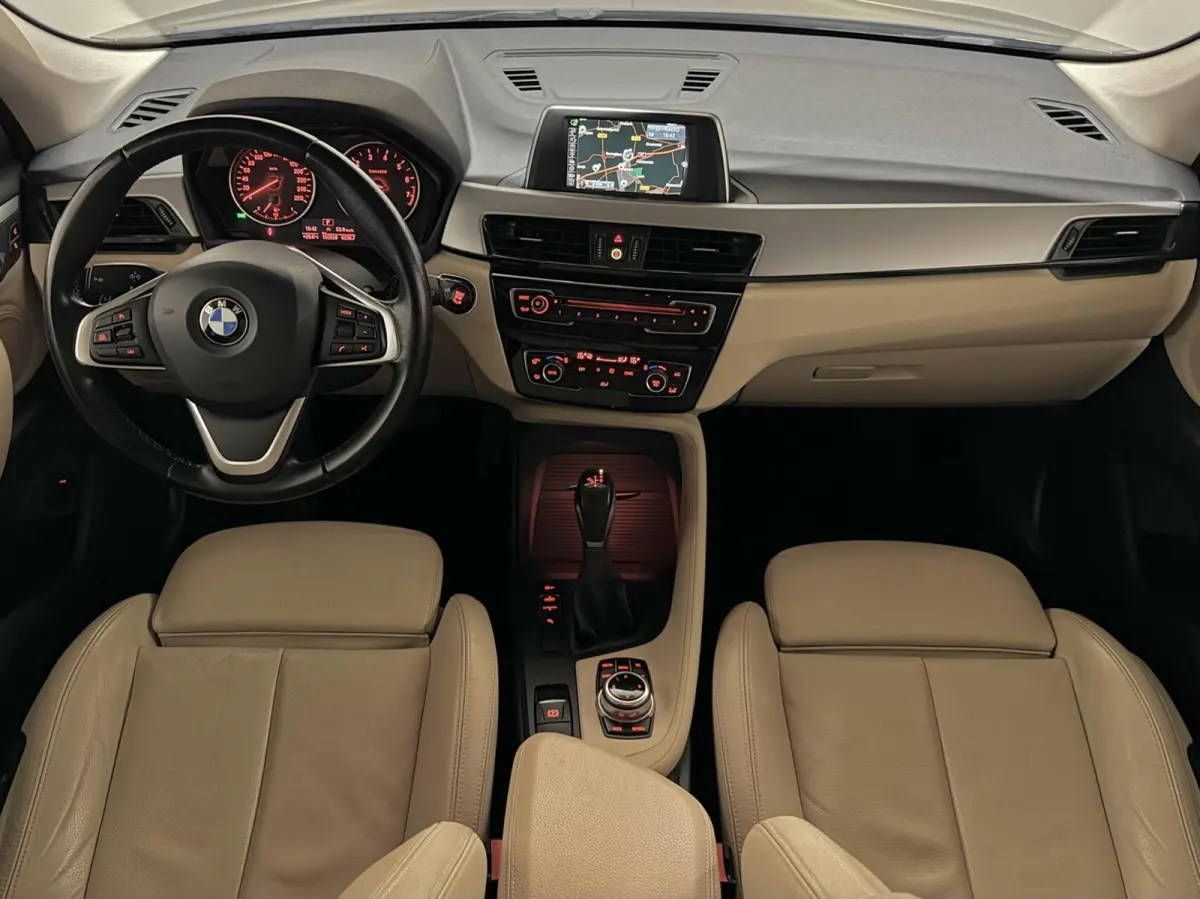 sDrive18i High Executive Leer Navi Cruise Trekh. NAP