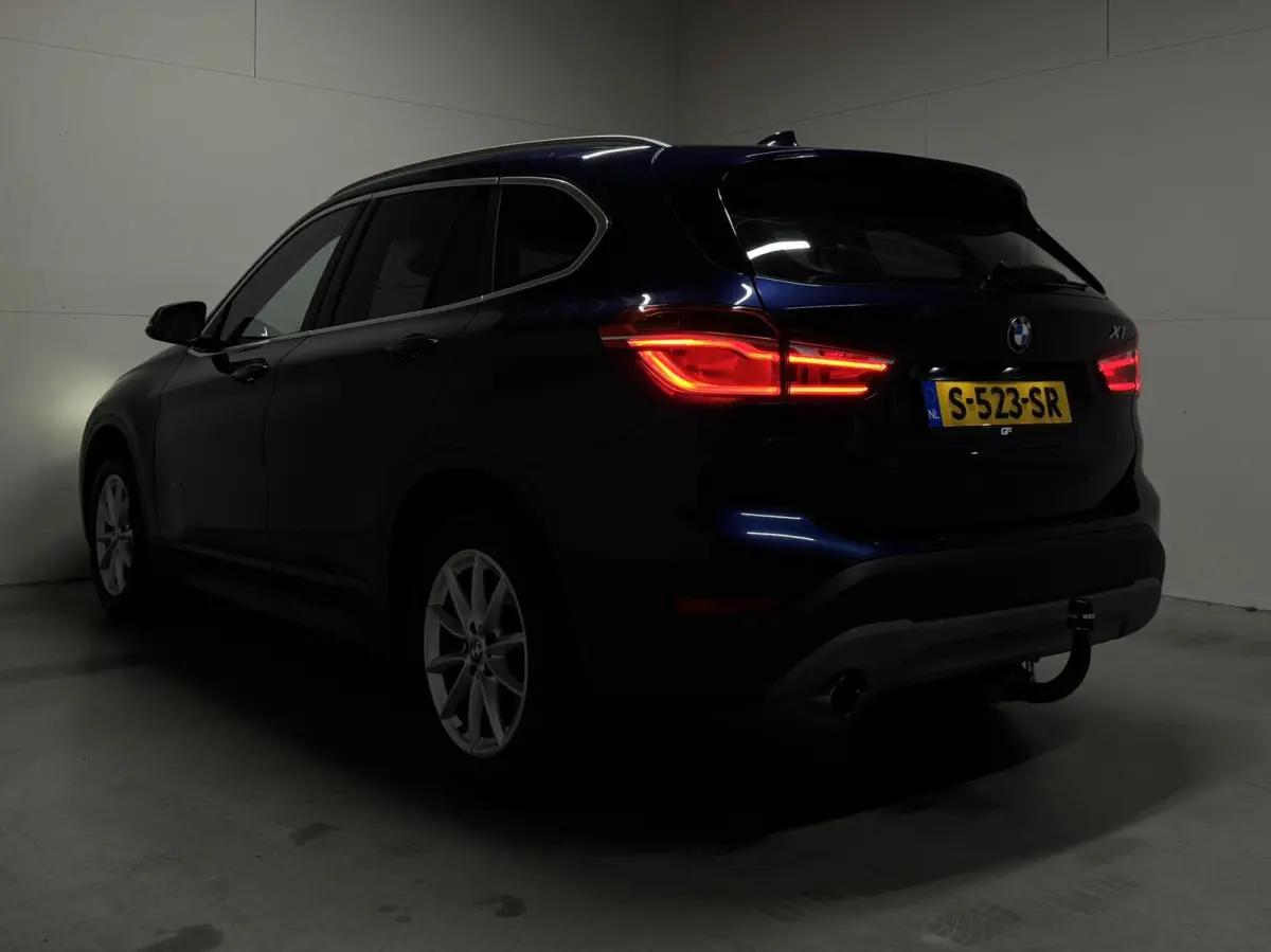 sDrive18i High Executive Leer Navi Cruise Trekh. NAP