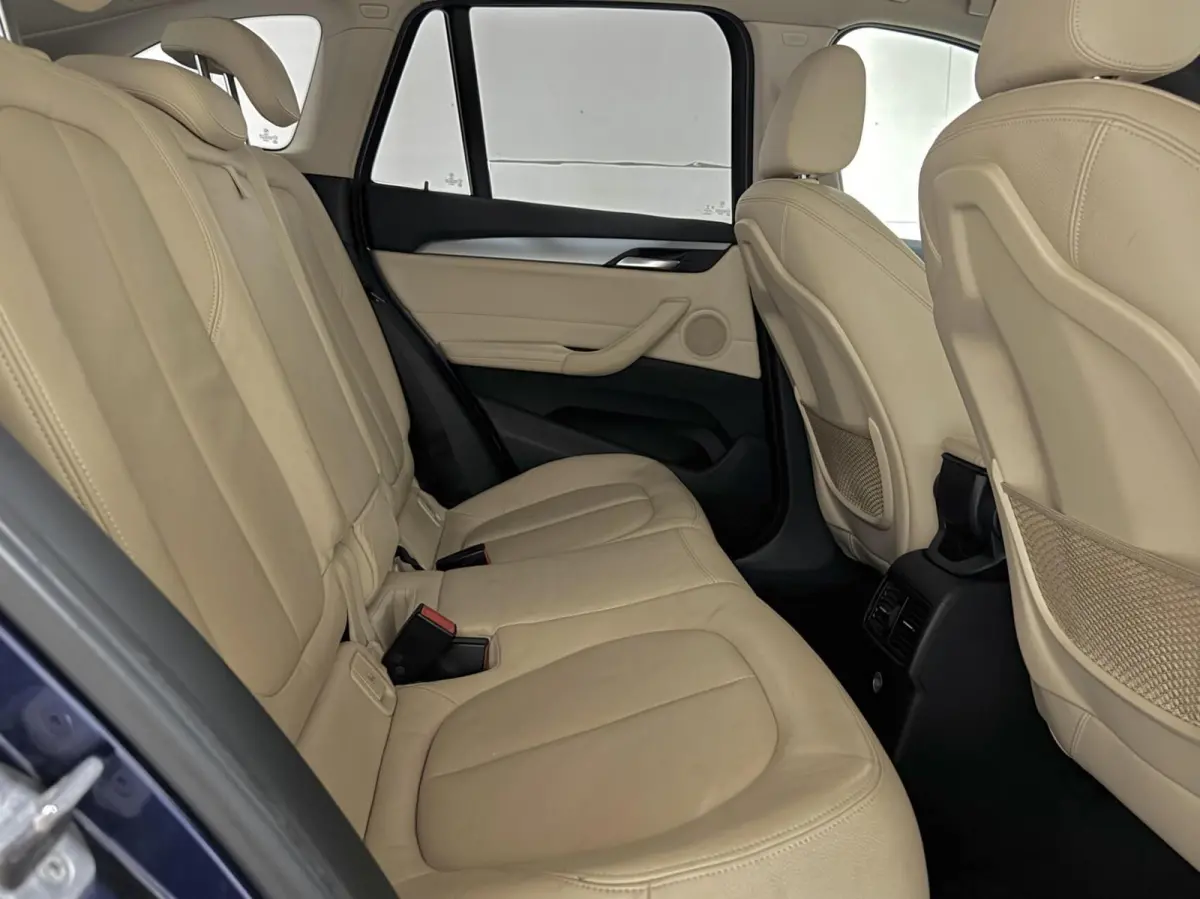 sDrive18i High Executive Leer Navi Cruise Trekh. NAP