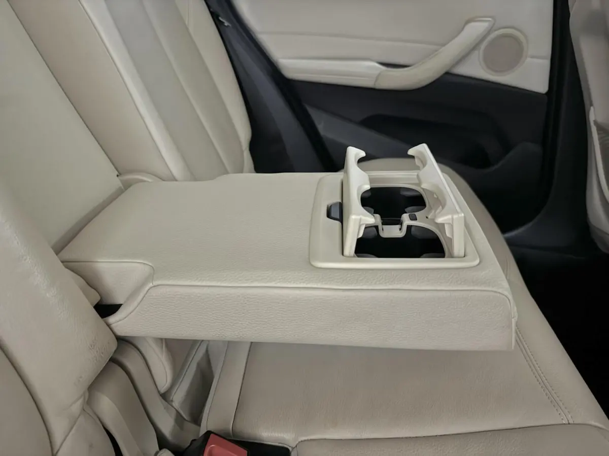 sDrive18i High Executive Leer Navi Cruise Trekh. NAP