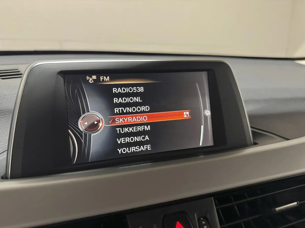 sDrive18i High Executive Leer Navi Cruise Trekh. NAP