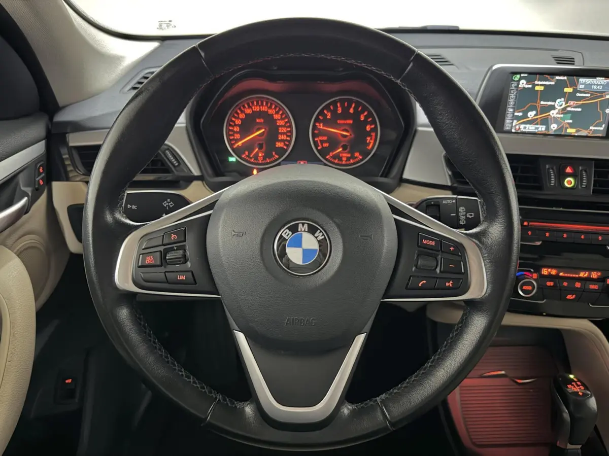 sDrive18i High Executive Leer Navi Cruise Trekh. NAP