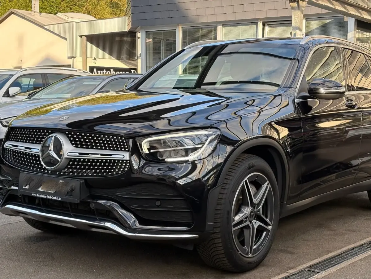 200 4M AMG ** LED, MBUX+, PRIVACY, SPIEGEL- PACK, 19-inch LMV, DODE HOEK ** UNFALLFREI - VOL. MB-ONDERH. ** ** INFORMEER OOK NAAR ONZE AANTREKKELIJKE FINANCIAL-LEASE TARIEVEN **
