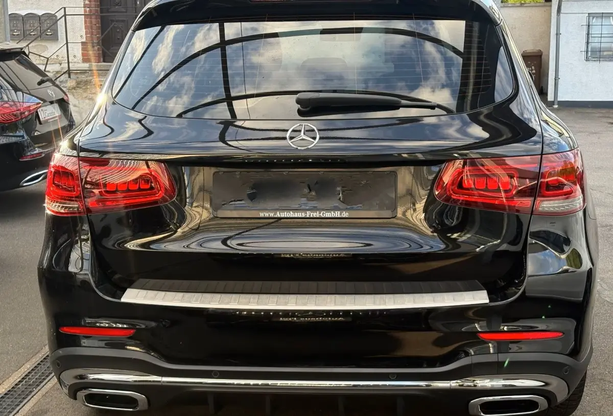 200 4M AMG ** LED, MBUX+, PRIVACY, SPIEGEL- PACK, 19-inch LMV, DODE HOEK ** UNFALLFREI - VOL. MB-ONDERH. ** ** INFORMEER OOK NAAR ONZE AANTREKKELIJKE FINANCIAL-LEASE TARIEVEN **