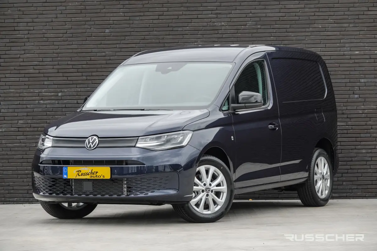 L1 | 2.0Tdi 122Pk Aut. | Style | Stoel-Stoel | Achteruitrijcamera | 17'' | Starlight Blue