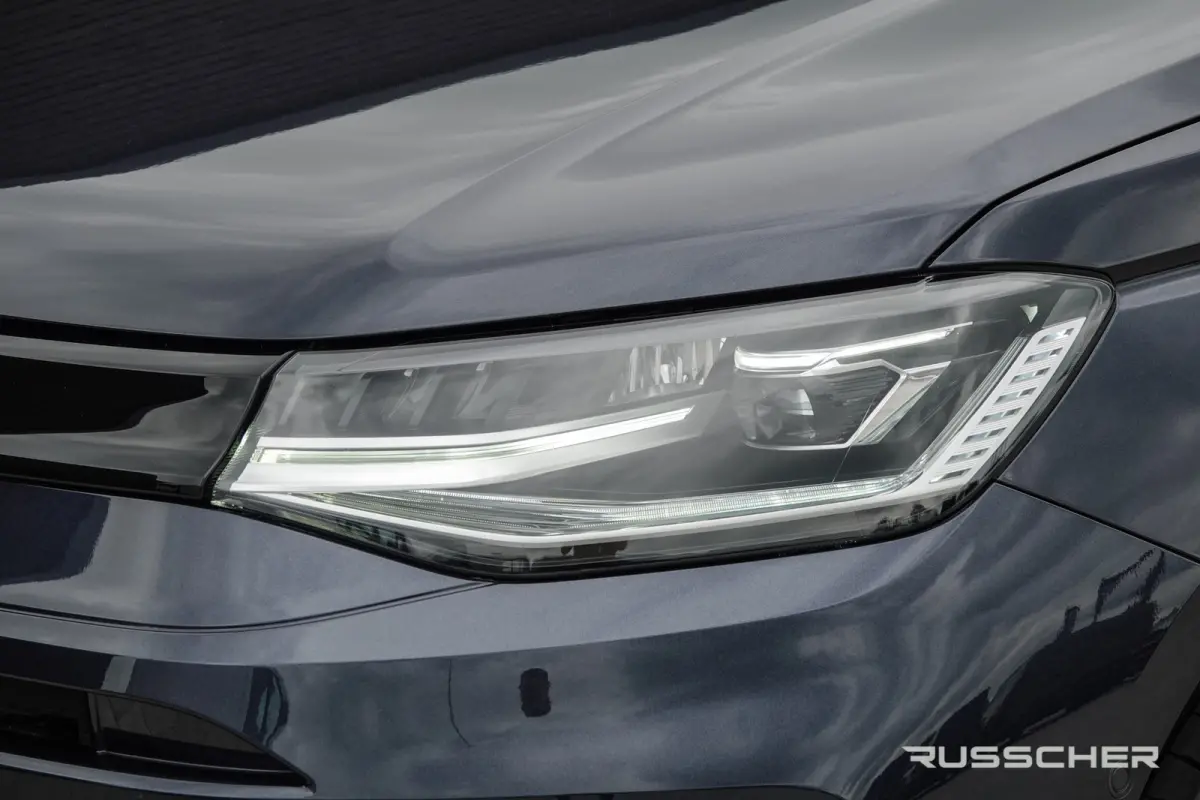 L1 | 2.0Tdi 122Pk Aut. | Style | Stoel-Stoel | Achteruitrijcamera | 17'' | Starlight Blue