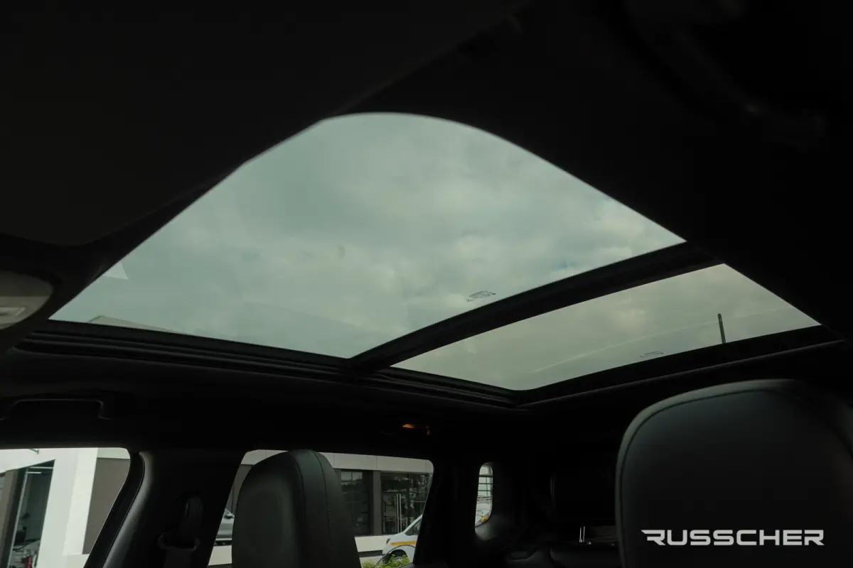 1.3T S 150Pk Aut. | Panoramadak | Leder | Achteruitrijcamera | 19''