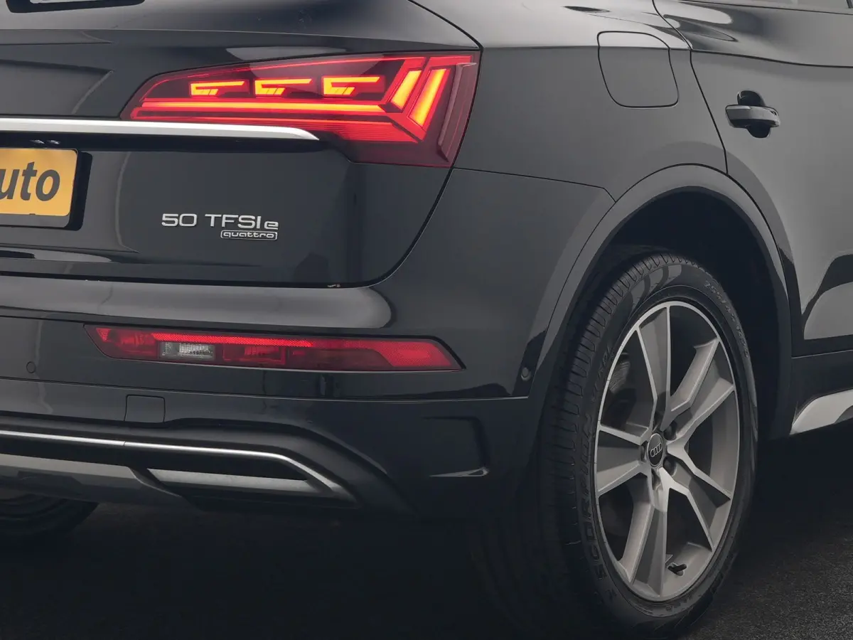 50 TFSI e S Line PHEV 300pk Dealer O.H. | Matrix LED | 360 Camera | Bang & Olufsen Audio | Sfeerverlichting | Keyless | Elektrische Sportstoelen Verwarmd | Navigatie | DAB | Cruise Control |