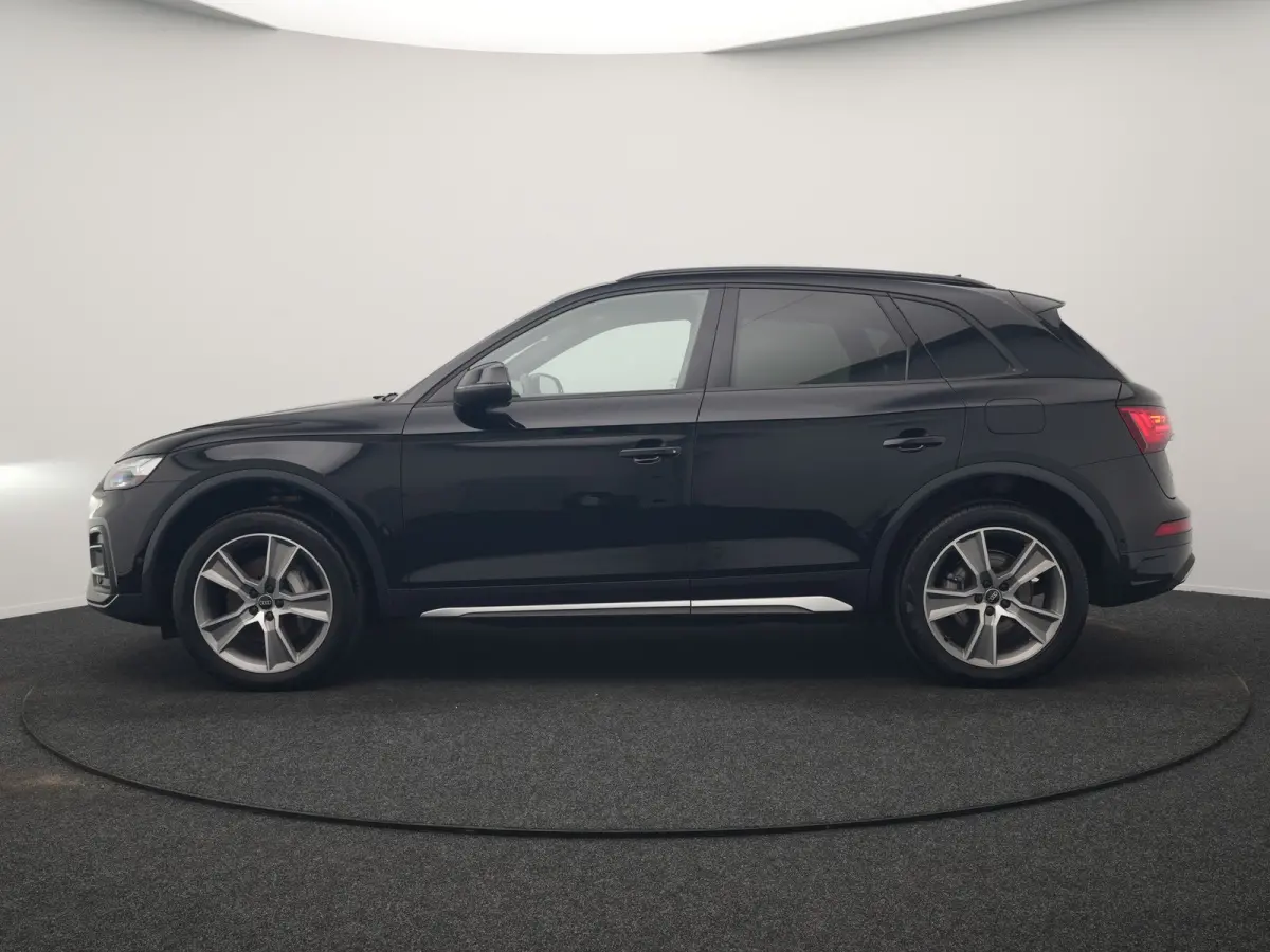 50 TFSI e S Line PHEV 300pk Dealer O.H. | Matrix LED | 360 Camera | Bang & Olufsen Audio | Sfeerverlichting | Keyless | Elektrische Sportstoelen Verwarmd | Navigatie | DAB | Cruise Control |