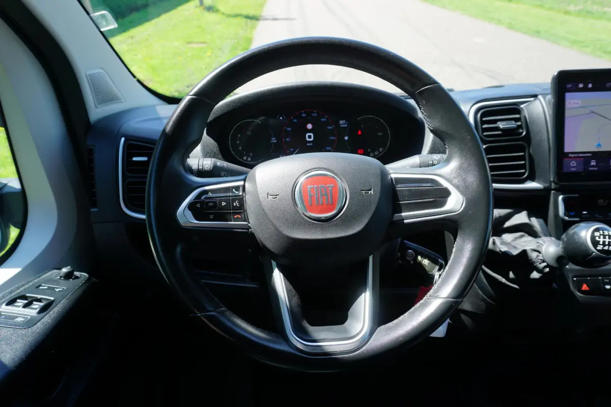 35 2.2 MultiJet L2H2 Nieuw dashboard |140 pk |Topstaat |BPM voordeel |Lanzarotte grijs |Trekhaak |Digitaal dashboard |10" navigatiesysteem |Carplay |Digitale achteruitkijkspiegel
