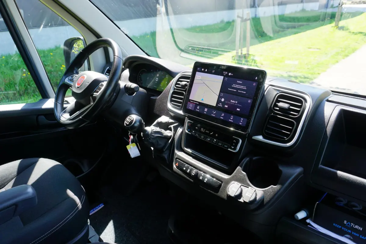 35 2.2 MultiJet L2H2 Nieuw dashboard |140 pk |Topstaat |BPM voordeel |Lanzarotte grijs |Trekhaak |Digitaal dashboard |10" navigatiesysteem |Carplay |Digitale achteruitkijkspiegel
