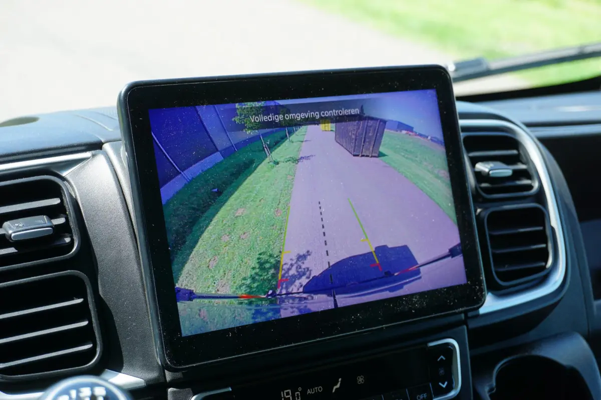 35 2.2 MultiJet L2H2 Nieuw dashboard |140 pk |Topstaat |BPM voordeel |Lanzarotte grijs |Trekhaak |Digitaal dashboard |10" navigatiesysteem |Carplay |Digitale achteruitkijkspiegel