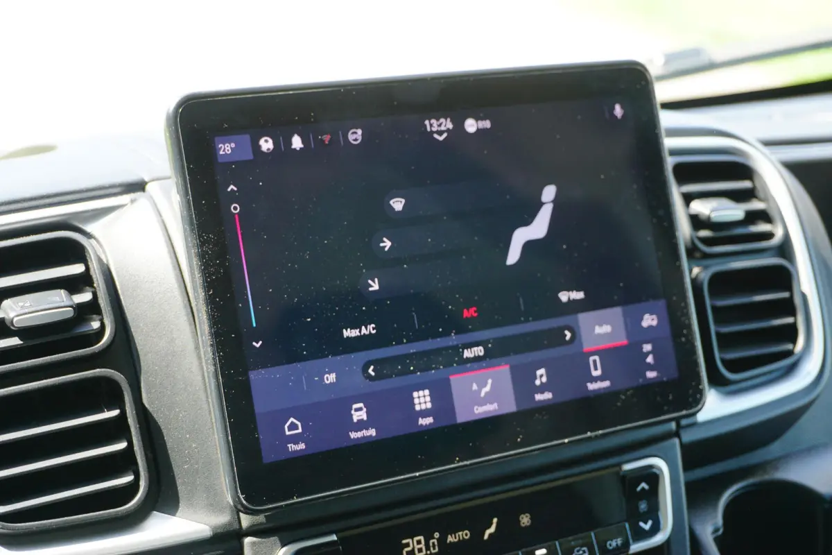 35 2.2 MultiJet L2H2 Nieuw dashboard |140 pk |Topstaat |BPM voordeel |Lanzarotte grijs |Trekhaak |Digitaal dashboard |10" navigatiesysteem |Carplay |Digitale achteruitkijkspiegel