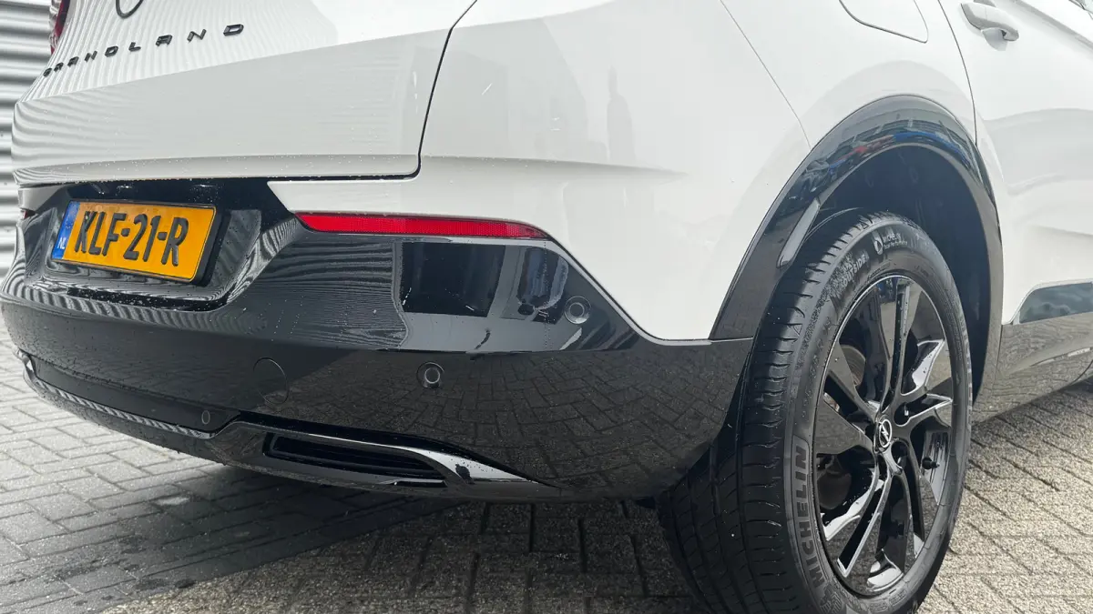 1.2 TURBO 130PK LEVEL 4 GS AUTOMAAT / NAVI / LEDER / CLIMA / LED / PDC / AGR / 18" LMV / CAMERA / WINTERPAKKET / BLUETOOTH / CRUISECONTROL / 1E EIGENAAR / NIEUWSTAAT !!