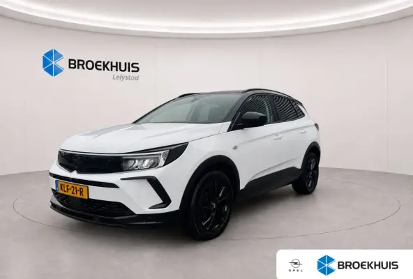 1.2 TURBO 130PK LEVEL 4 GS AUTOMAAT / NAVI / LEDER / CLIMA / LED / PDC / AGR / 18" LMV / CAMERA / WINTERPAKKET / BLUETOOTH / CRUISECONTROL / 1E EIGENAAR / NIEUWSTAAT !!