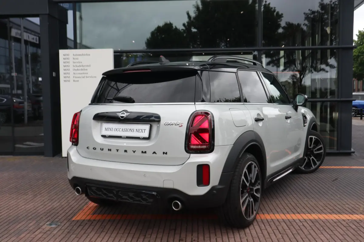 Cooper S | Leder | Achteruitrijcamera | Comfort Acces | Harman Kardon | Panoramadak | Head-Up Display | Adaptive Cruise Control