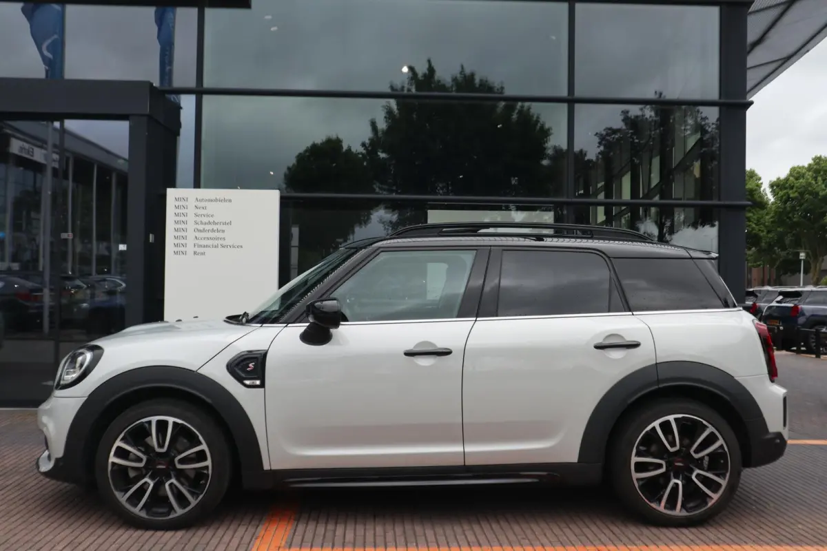 Cooper S | Leder | Achteruitrijcamera | Comfort Acces | Harman Kardon | Panoramadak | Head-Up Display | Adaptive Cruise Control