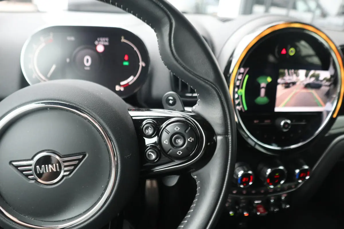 Cooper S | Leder | Achteruitrijcamera | Comfort Acces | Harman Kardon | Panoramadak | Head-Up Display | Adaptive Cruise Control