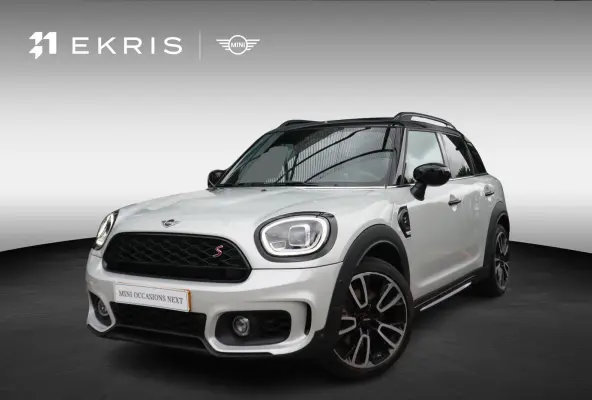 Cooper S | Leder | Achteruitrijcamera | Comfort Acces | Harman Kardon | Panoramadak | Head-Up Display | Adaptive Cruise Control