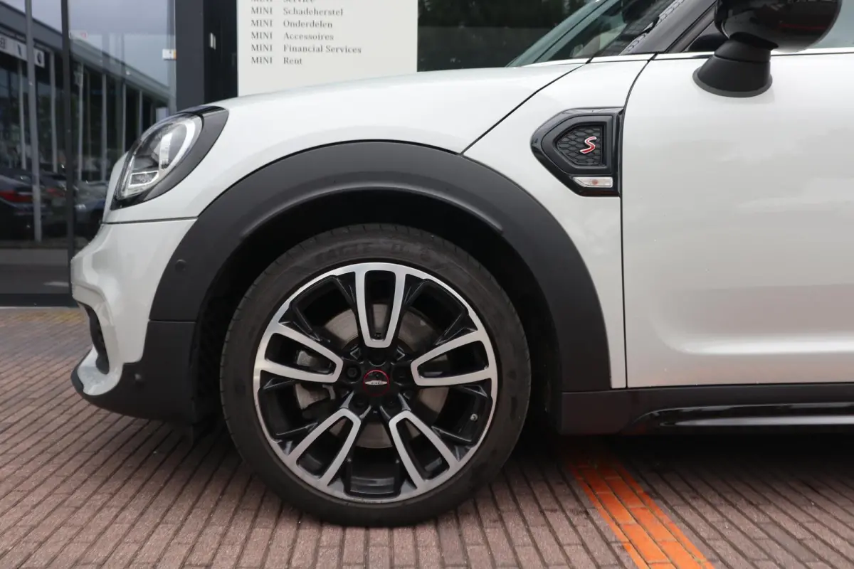Cooper S | Leder | Achteruitrijcamera | Comfort Acces | Harman Kardon | Panoramadak | Head-Up Display | Adaptive Cruise Control