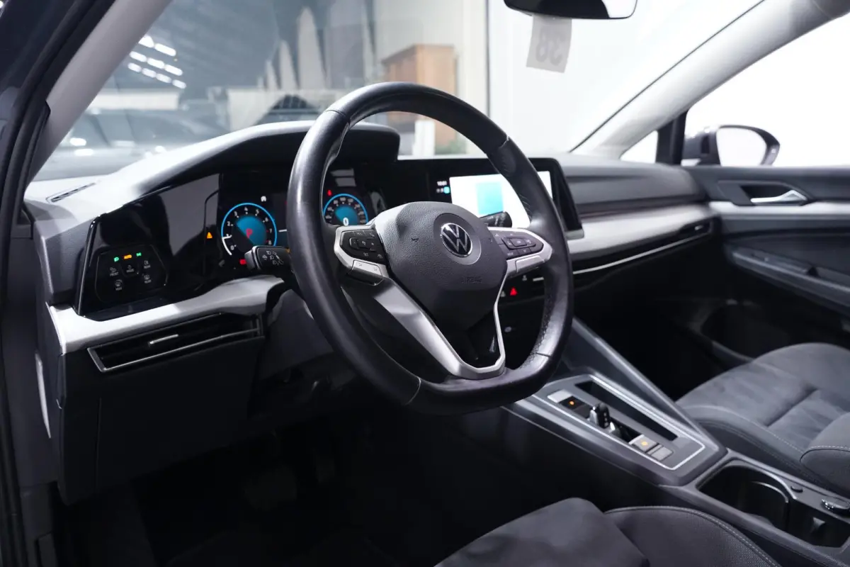 1.0 eTSI Life Business Apple Carplay Camera ACC Navi Massagestoel 1e Eigenaar NAP Led koplampen