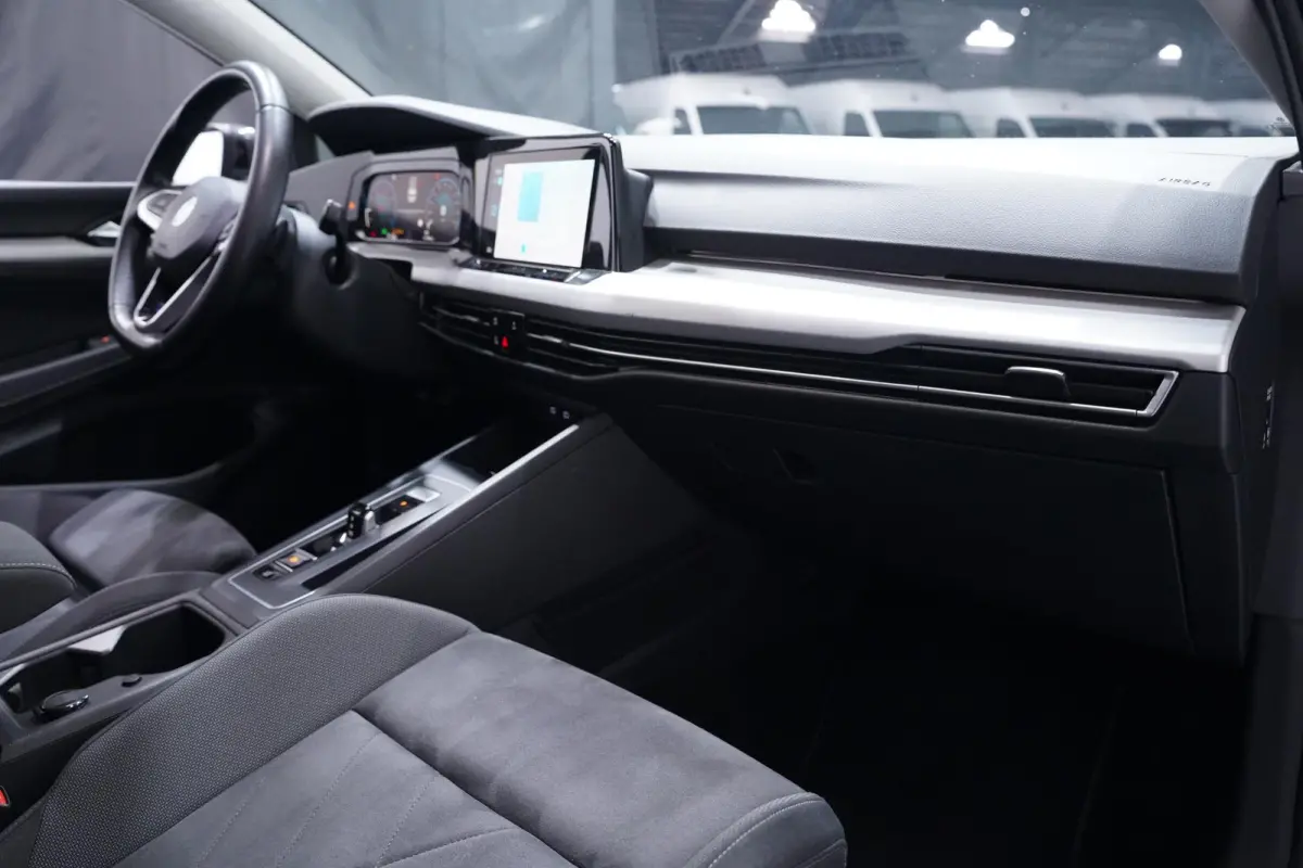 1.0 eTSI Life Business Apple Carplay Camera ACC Navi Massagestoel 1e Eigenaar NAP Led koplampen