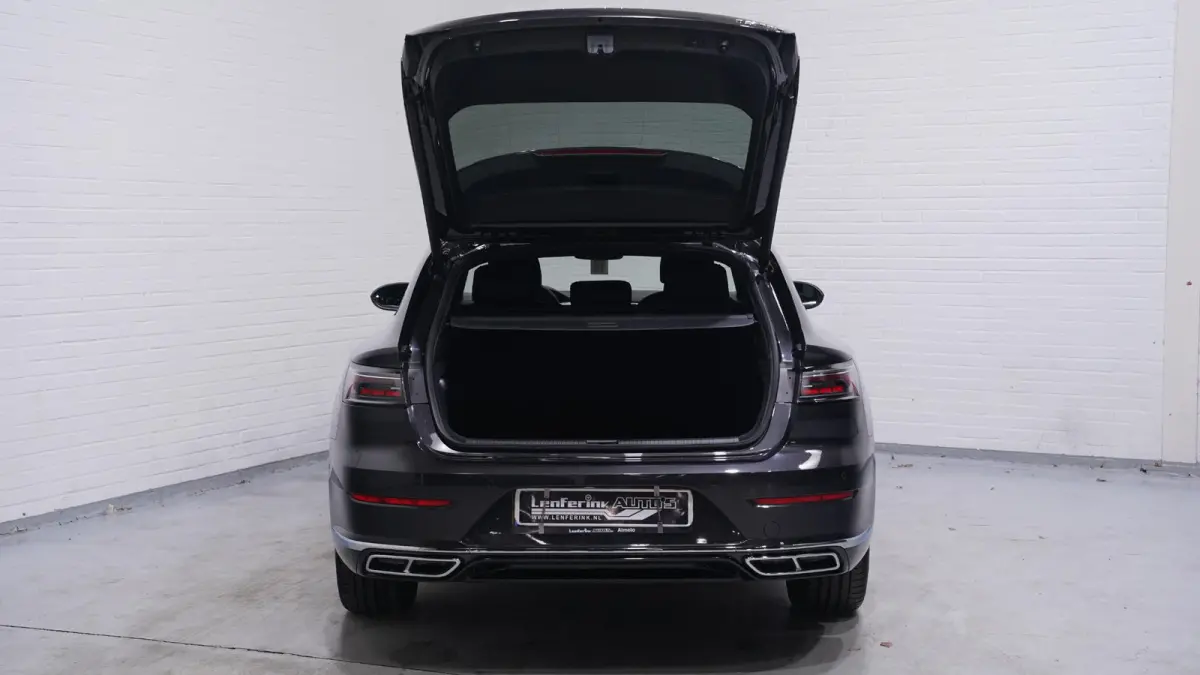 1.4 TSI eHybrid R-Line Business+ Nap SOH 92% 1e Eig. Apple Carplay Camera Winterpakket Led Matrix