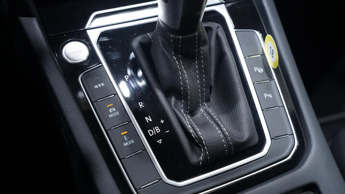 1.4 TSI eHybrid R-Line Business+ Nap SOH 92% 1e Eig. Apple Carplay Camera Winterpakket Led Matrix