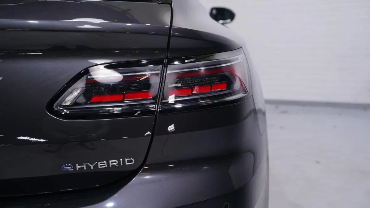 1.4 TSI eHybrid R-Line Business+ Nap SOH 92% 1e Eig. Apple Carplay Camera Winterpakket Led Matrix