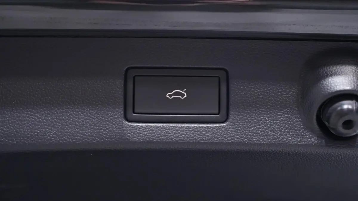 1.4 TSI eHybrid R-Line Business+ Nap SOH 92% 1e Eig. Apple Carplay Camera Winterpakket Led Matrix