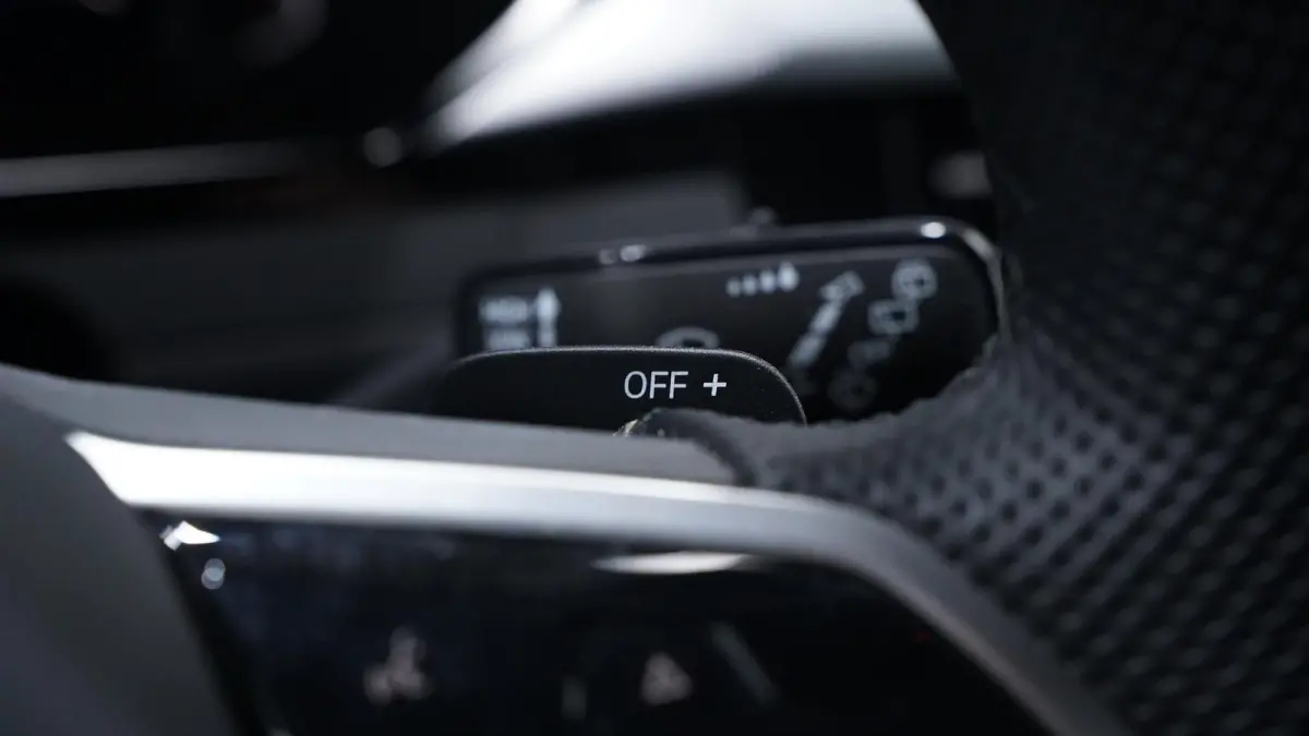 1.4 TSI eHybrid R-Line Business+ Nap SOH 92% 1e Eig. Apple Carplay Camera Winterpakket Led Matrix