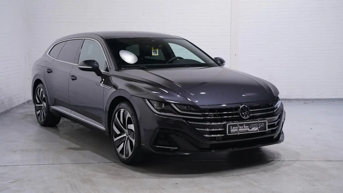 1.4 TSI eHybrid R-Line Business+ Nap SOH 92% 1e Eig. Apple Carplay Camera Winterpakket Led Matrix
