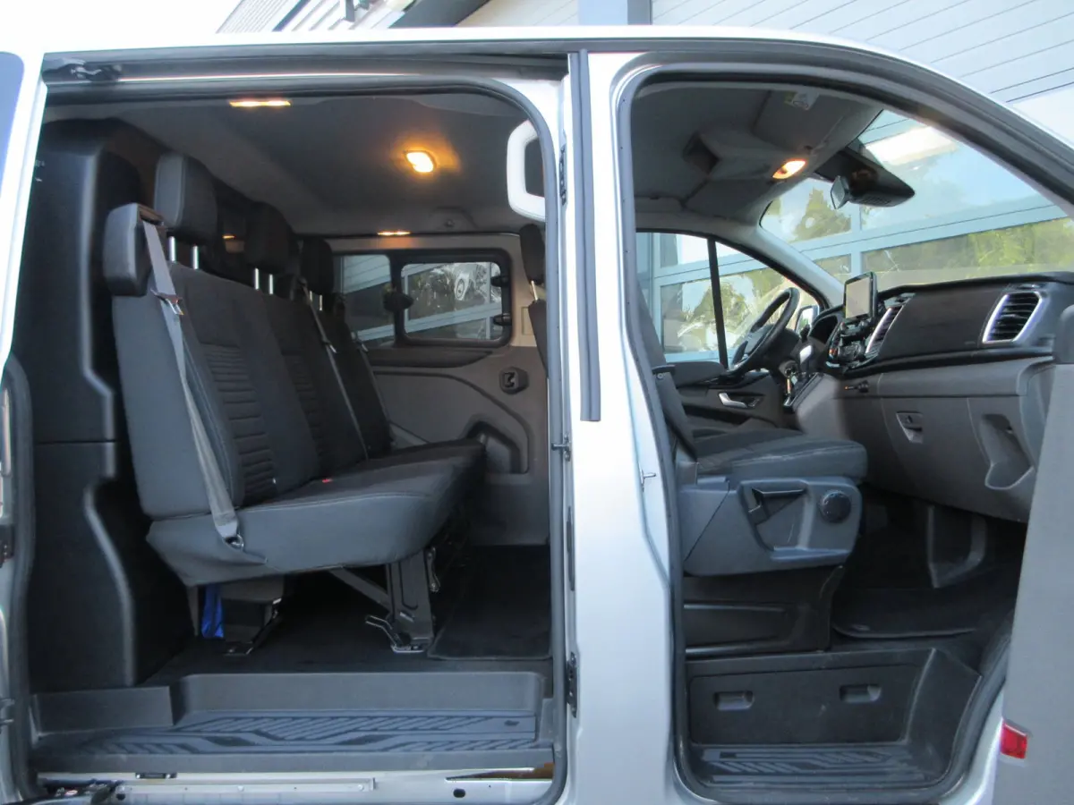 320 2.0 TDCI L2, Limited, DC, Dubbel Cabine, LED, 2x schuifdeur, Camera.