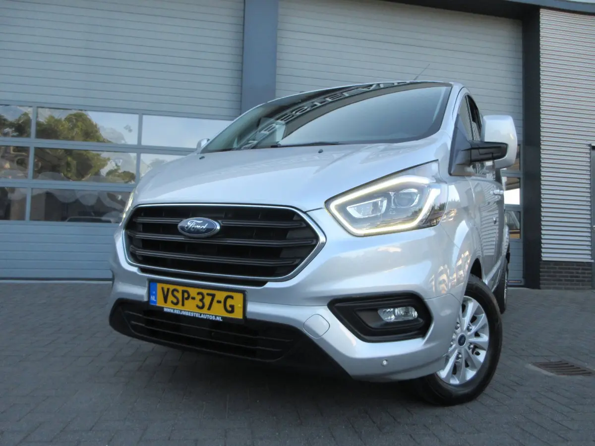 320 2.0 TDCI L2, Limited, DC, Dubbel Cabine, LED, 2x schuifdeur, Camera.