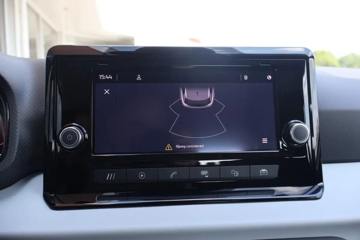 1.0 EcoTSI 95pk Style | PDC | Cruise Control | Apple Carplay