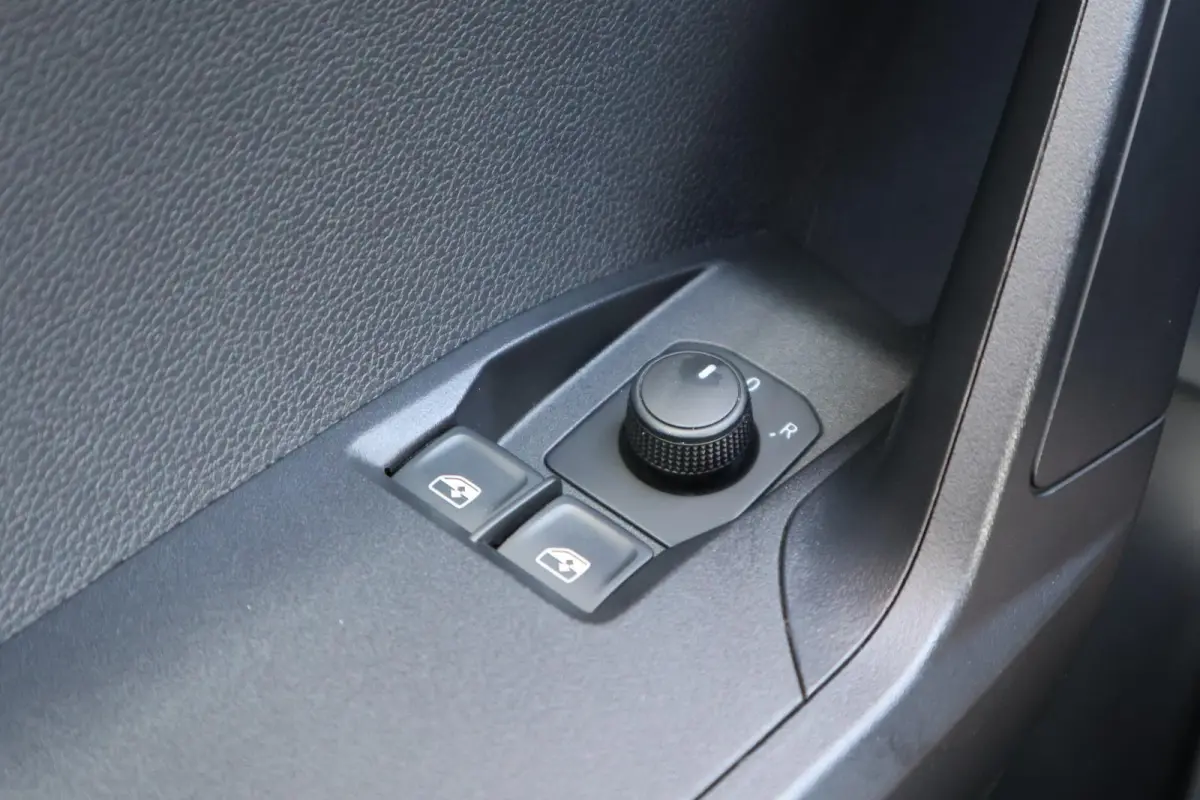 1.0 EcoTSI 95pk Style | PDC | Cruise Control | Apple Carplay
