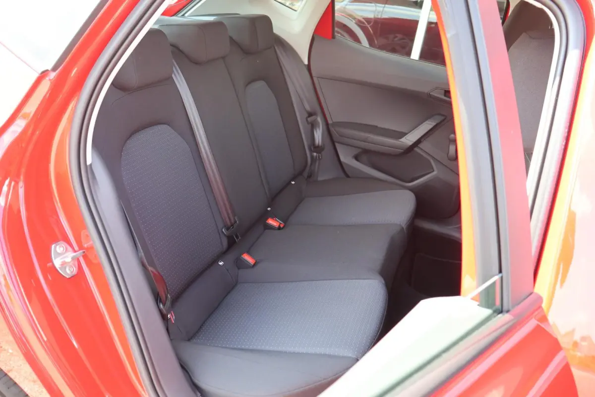 1.0 EcoTSI 95pk Style | PDC | Cruise Control | Apple Carplay