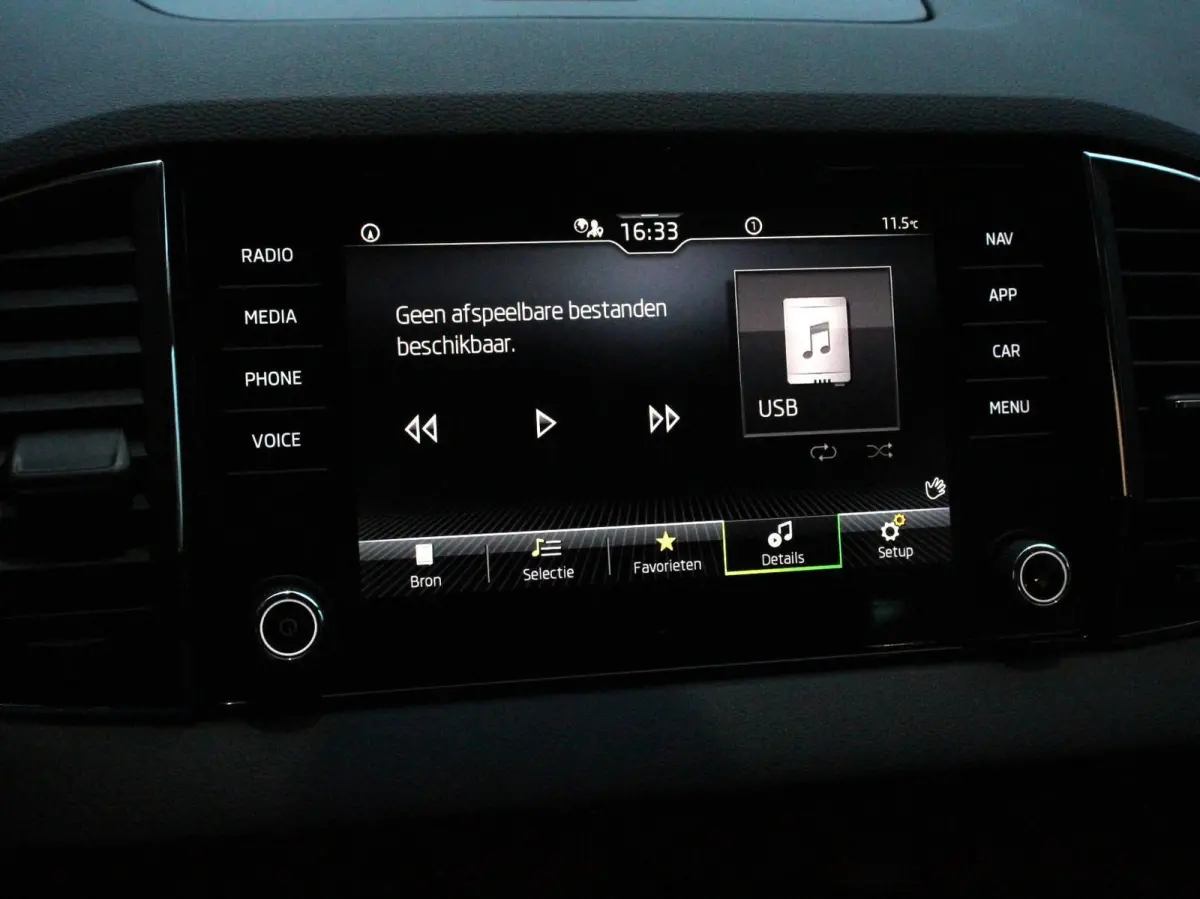 1.5 TSI 150pk DSG Ambition Navigatie Apple Carplay/Android Auto Camera Climate Control Adaptieve Cruise control Lichtmetalen Velgen