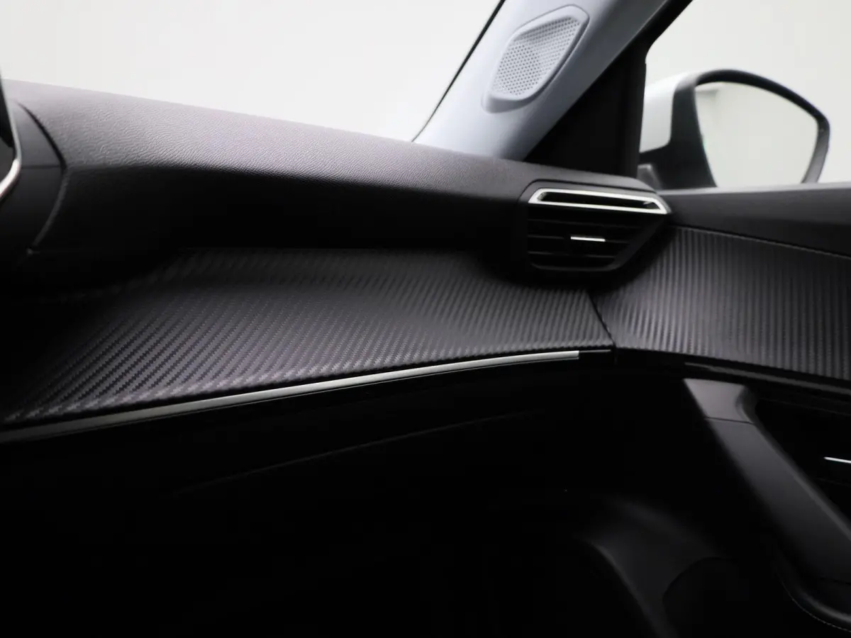 1.2 Puretech 96kW S&S Allure | Apple Carplay / Android Auto | Parkeersensoren | Achteruitrijcamera | Cruise Control |